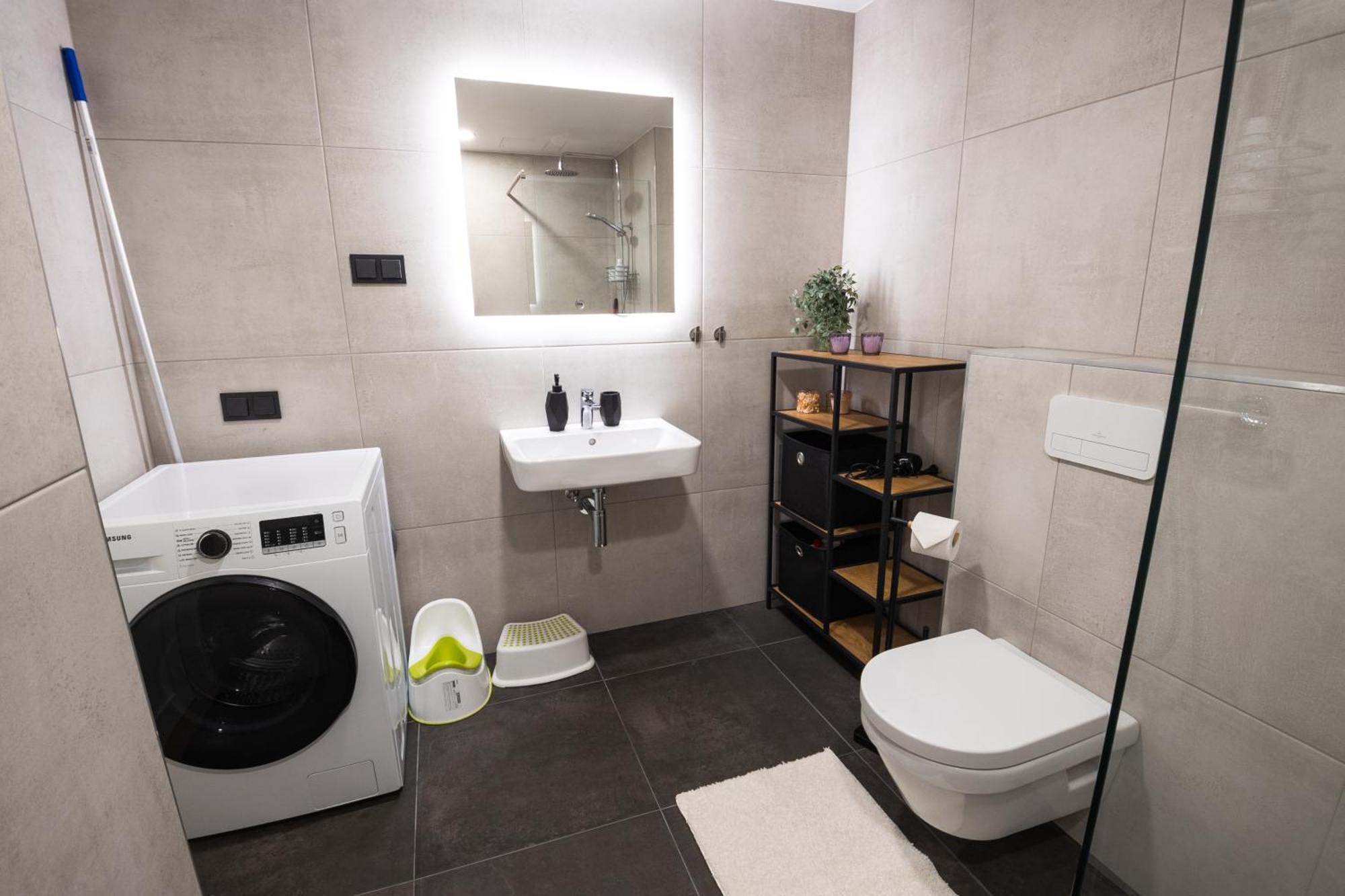R64 Premium Apartments ตาร์ตู ภายนอก รูปภาพ